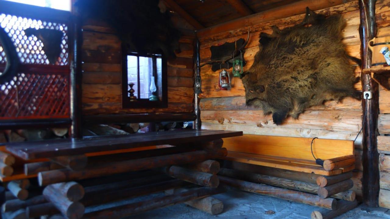 Apartamento Casa In Bucovina Gura Humorului Exterior foto
