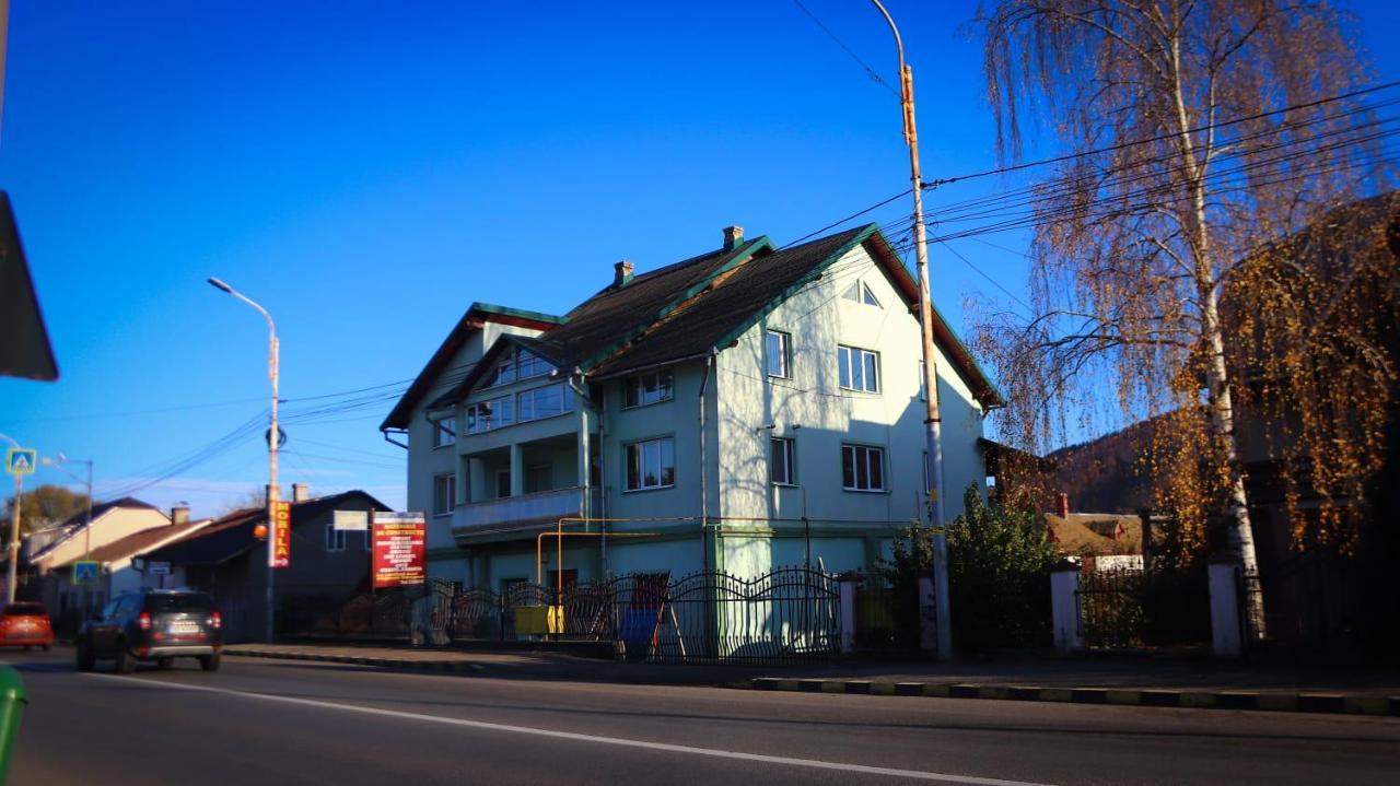 Apartamento Casa In Bucovina Gura Humorului Exterior foto